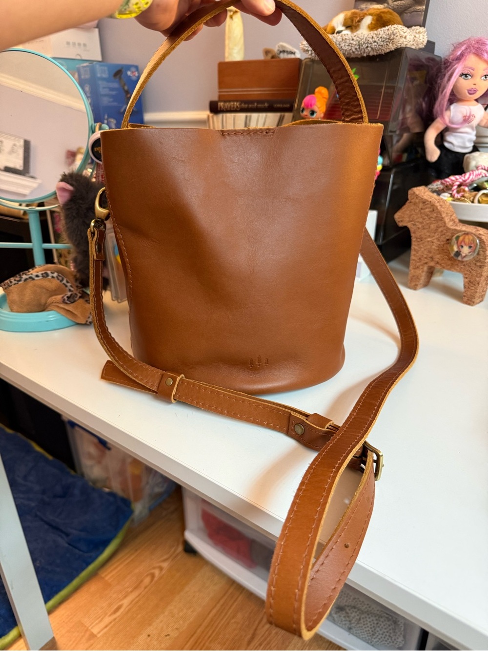 Portland Leather Large Belle Bucket Bag In Color Honey